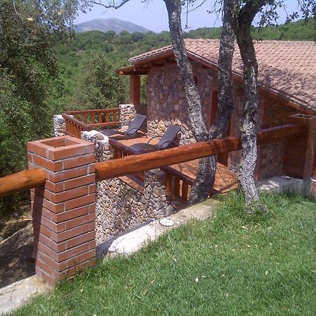 La Quercia Guest House Арбус Екстериор снимка