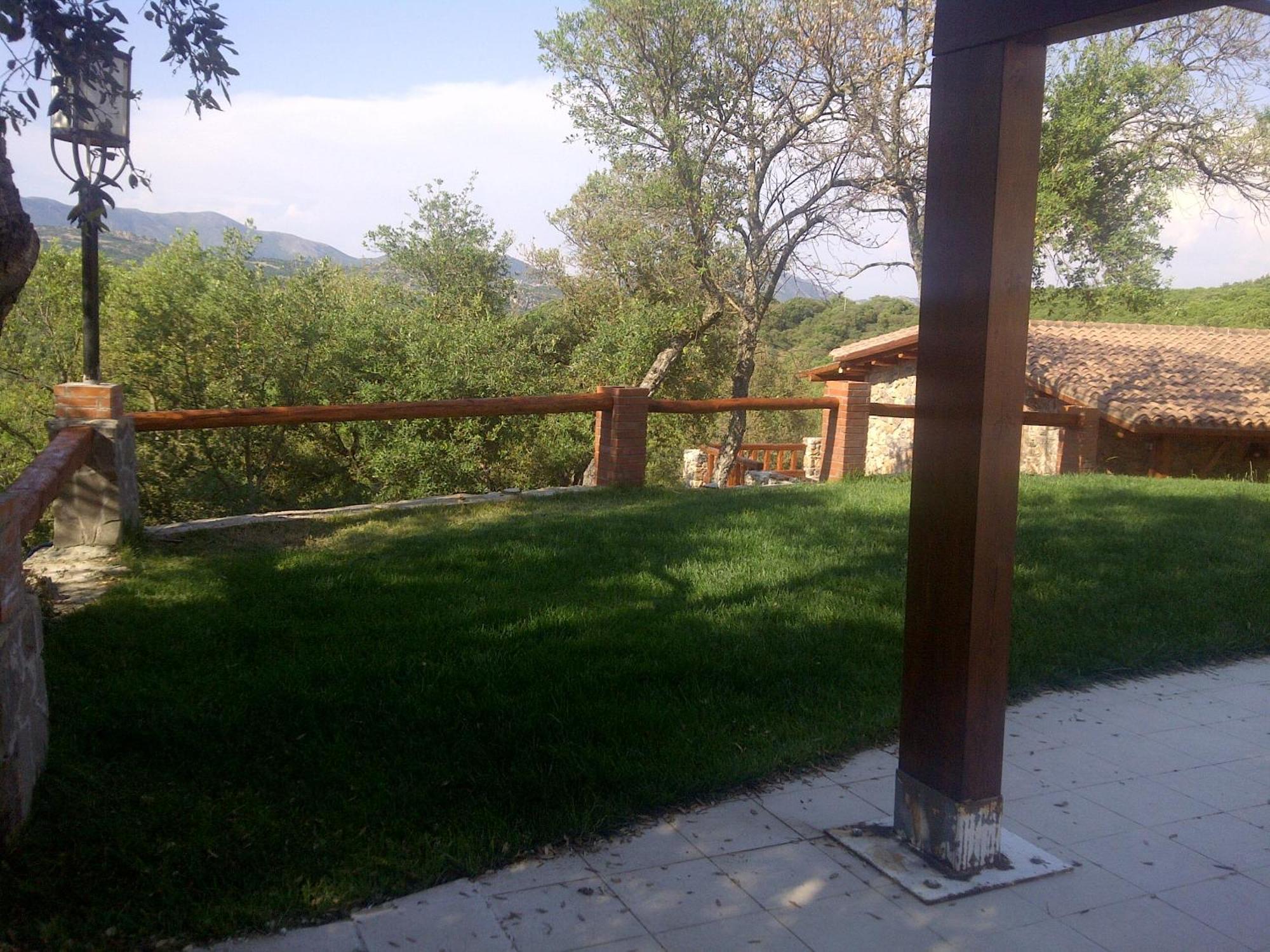 La Quercia Guest House Арбус Екстериор снимка