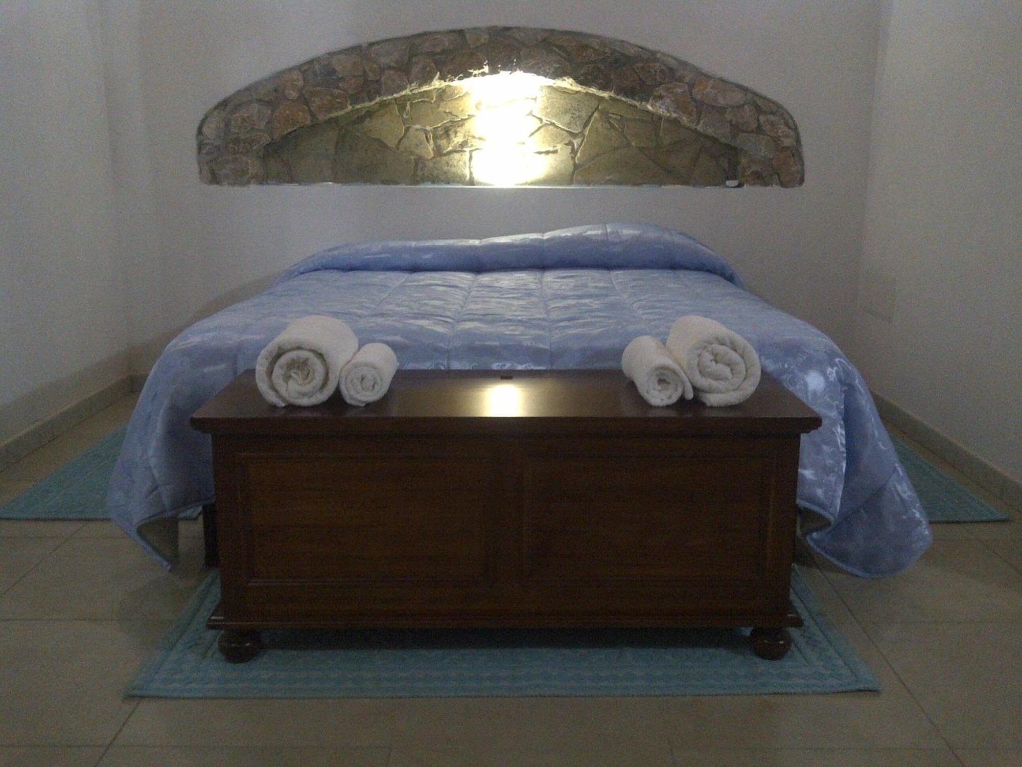 La Quercia Guest House Арбус Екстериор снимка